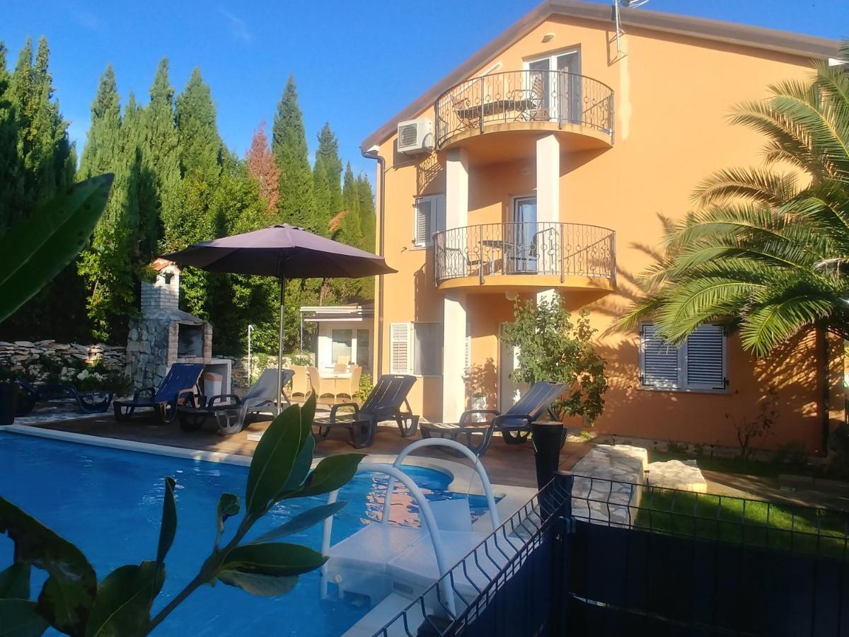 Lana Apartman Apartment Medulin Exterior foto